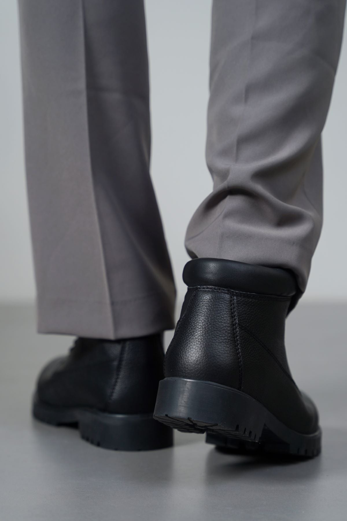 TITAN LEATHER BOOT