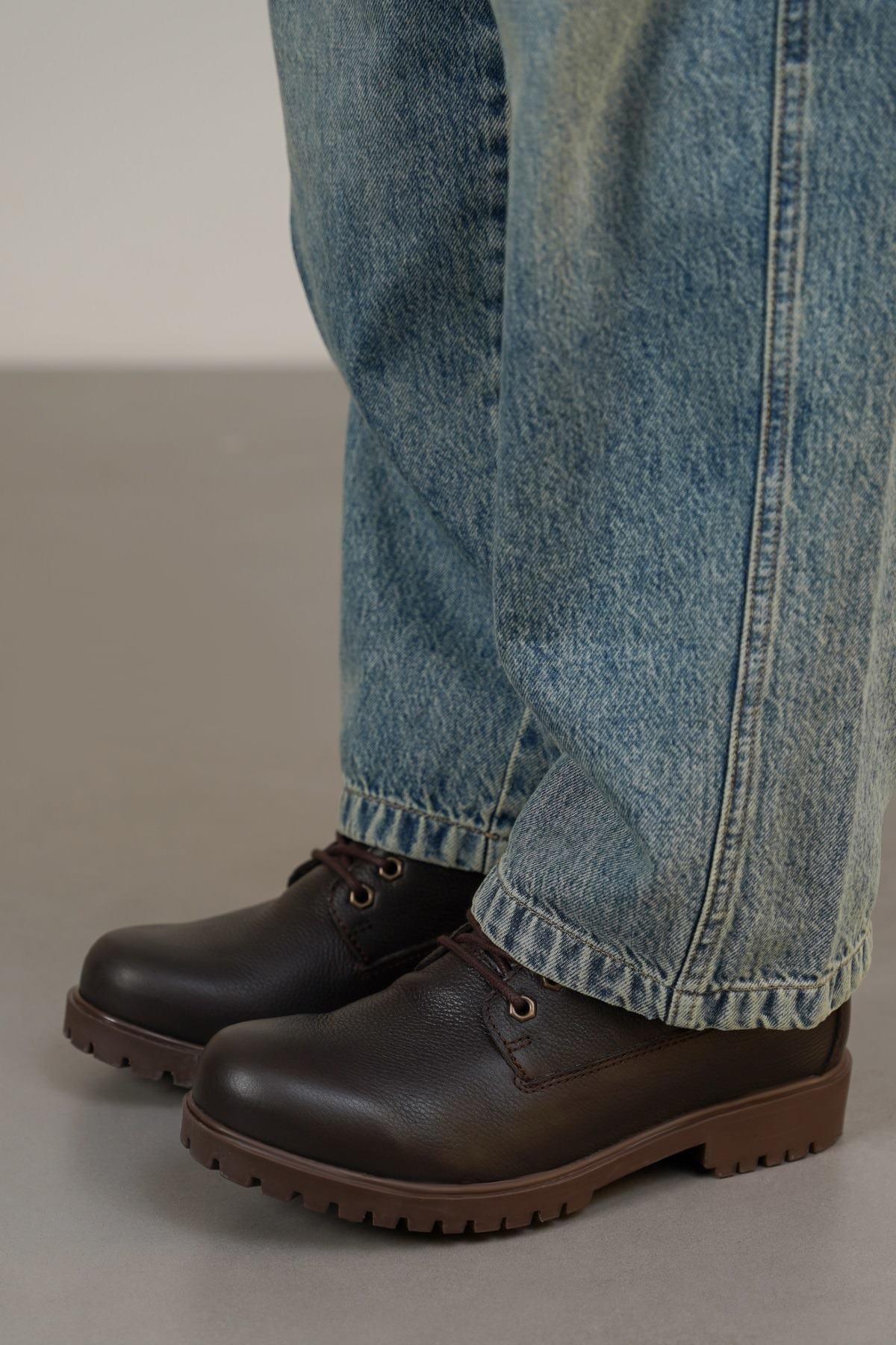 TITAN LEATHER BOOT