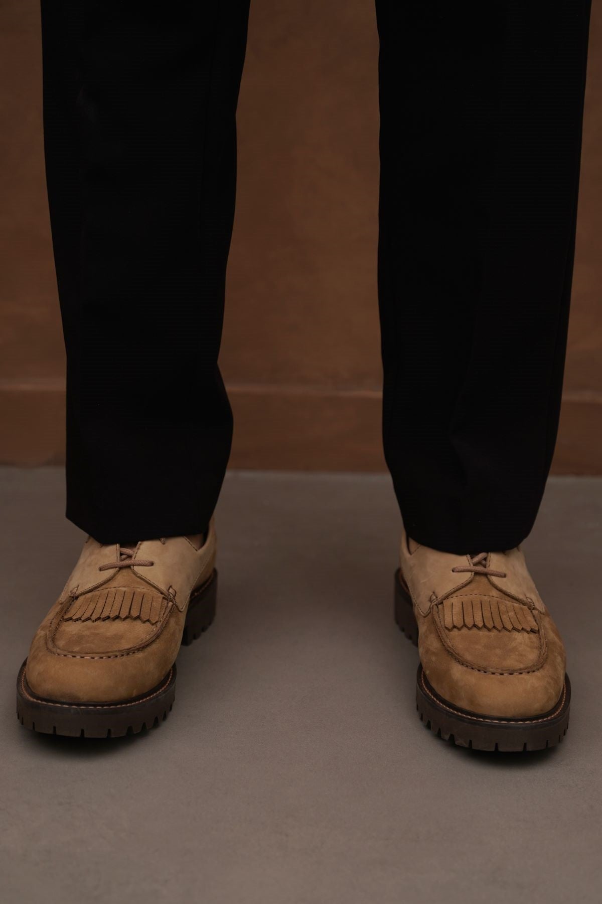 LEATHER MOC-TOE SHOES