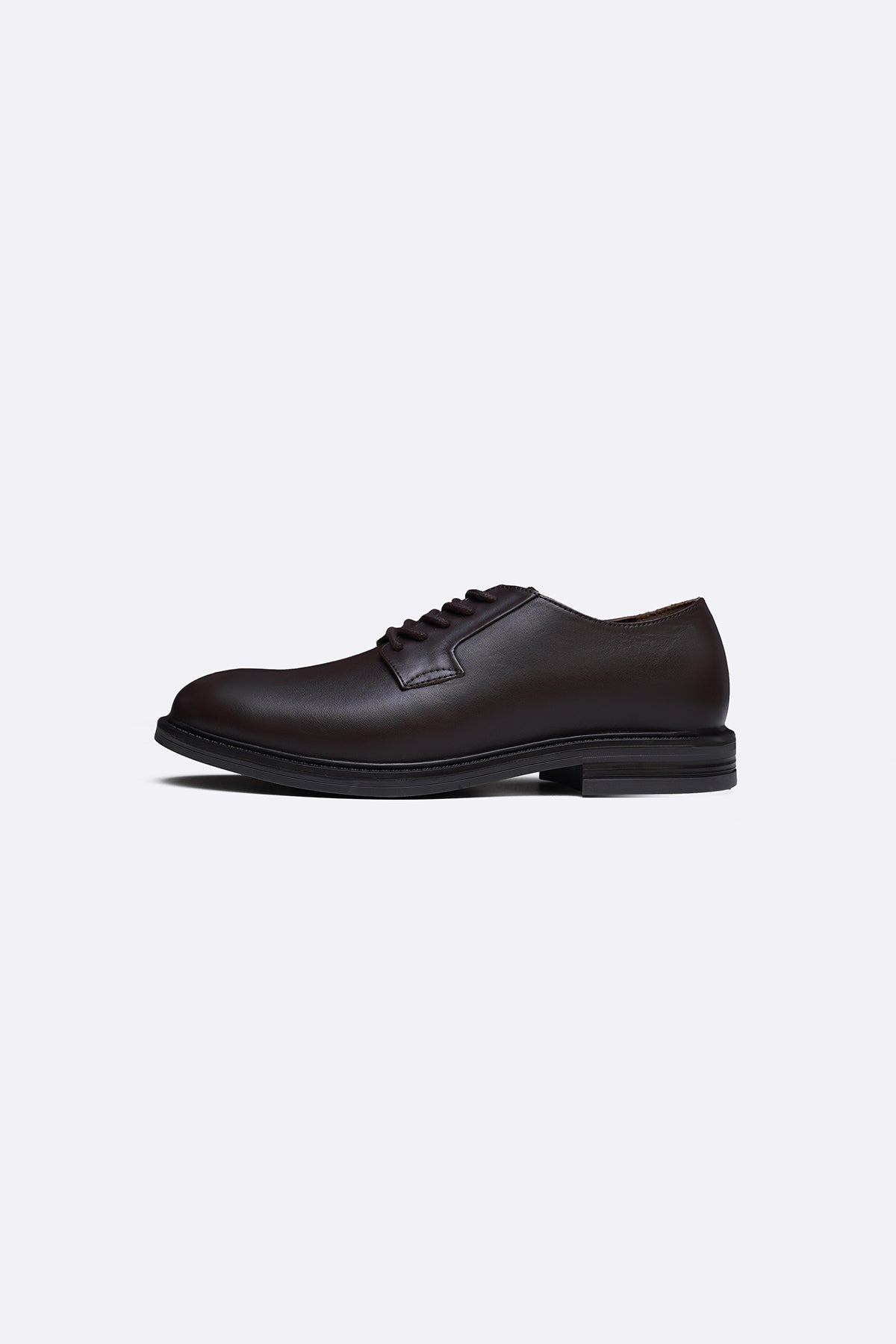 CLASSIC LEATHER DERBI SHOES