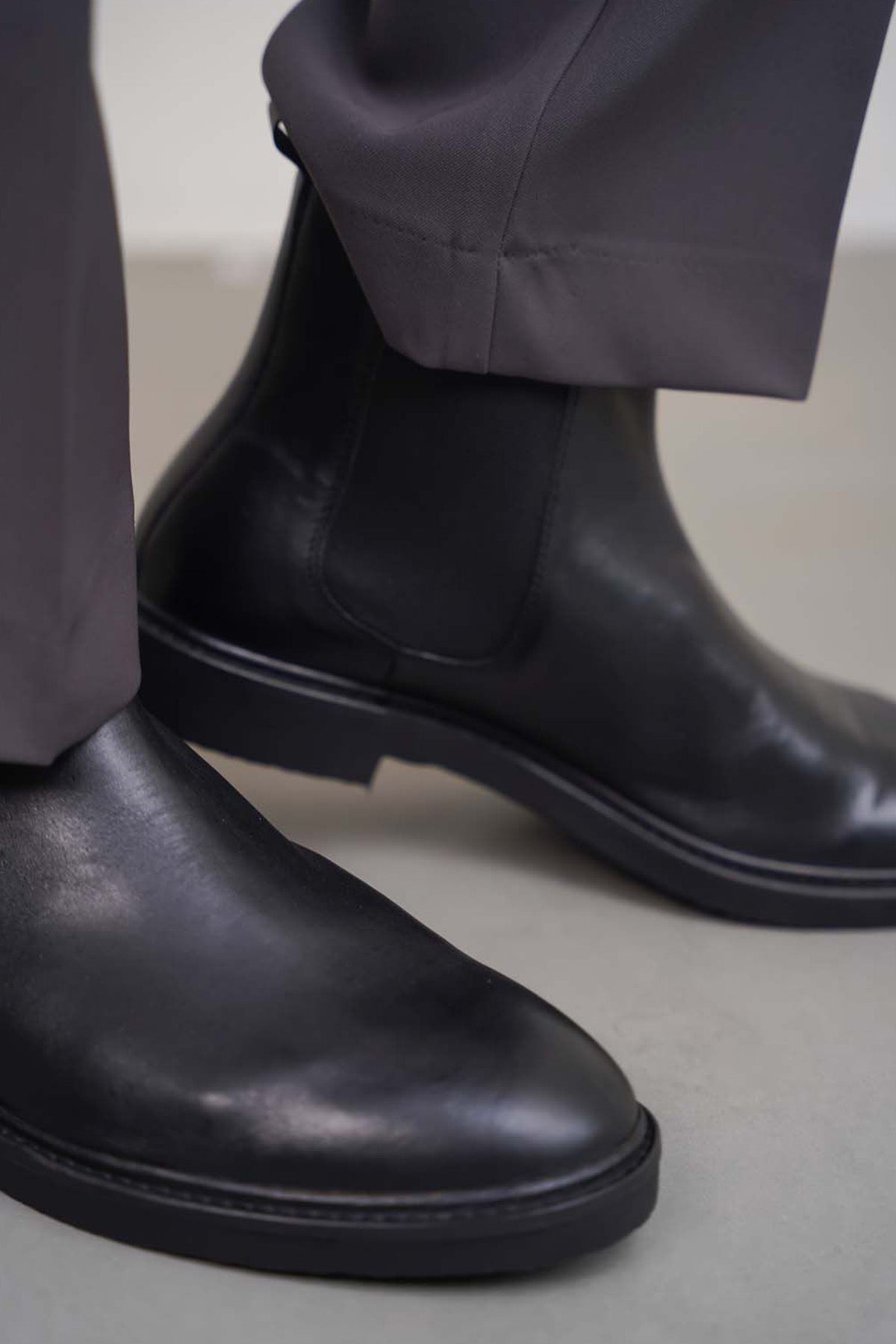 BOWIE LEATHER CHELSEAS