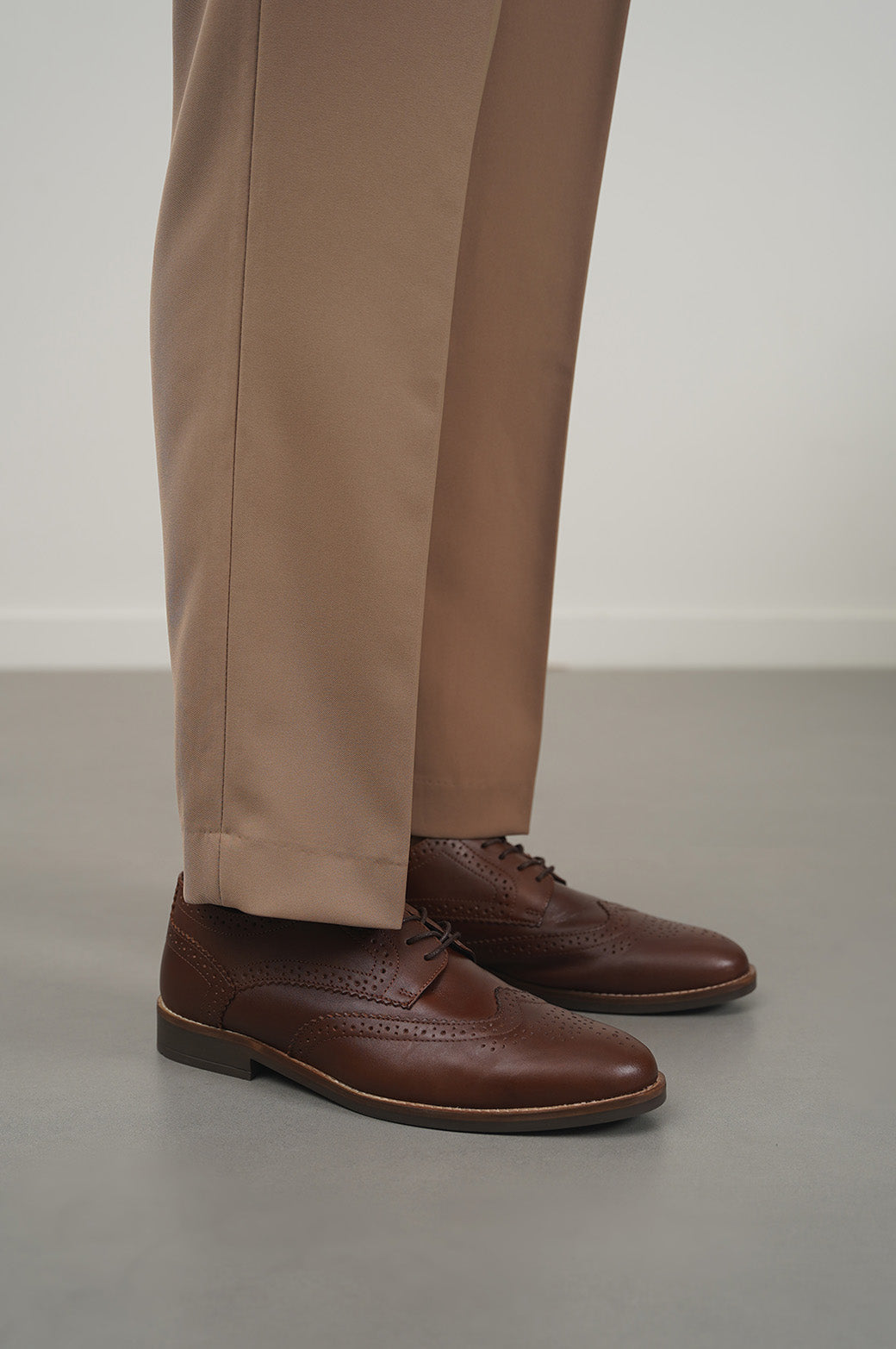 FORMAL LEATHER BROGUES