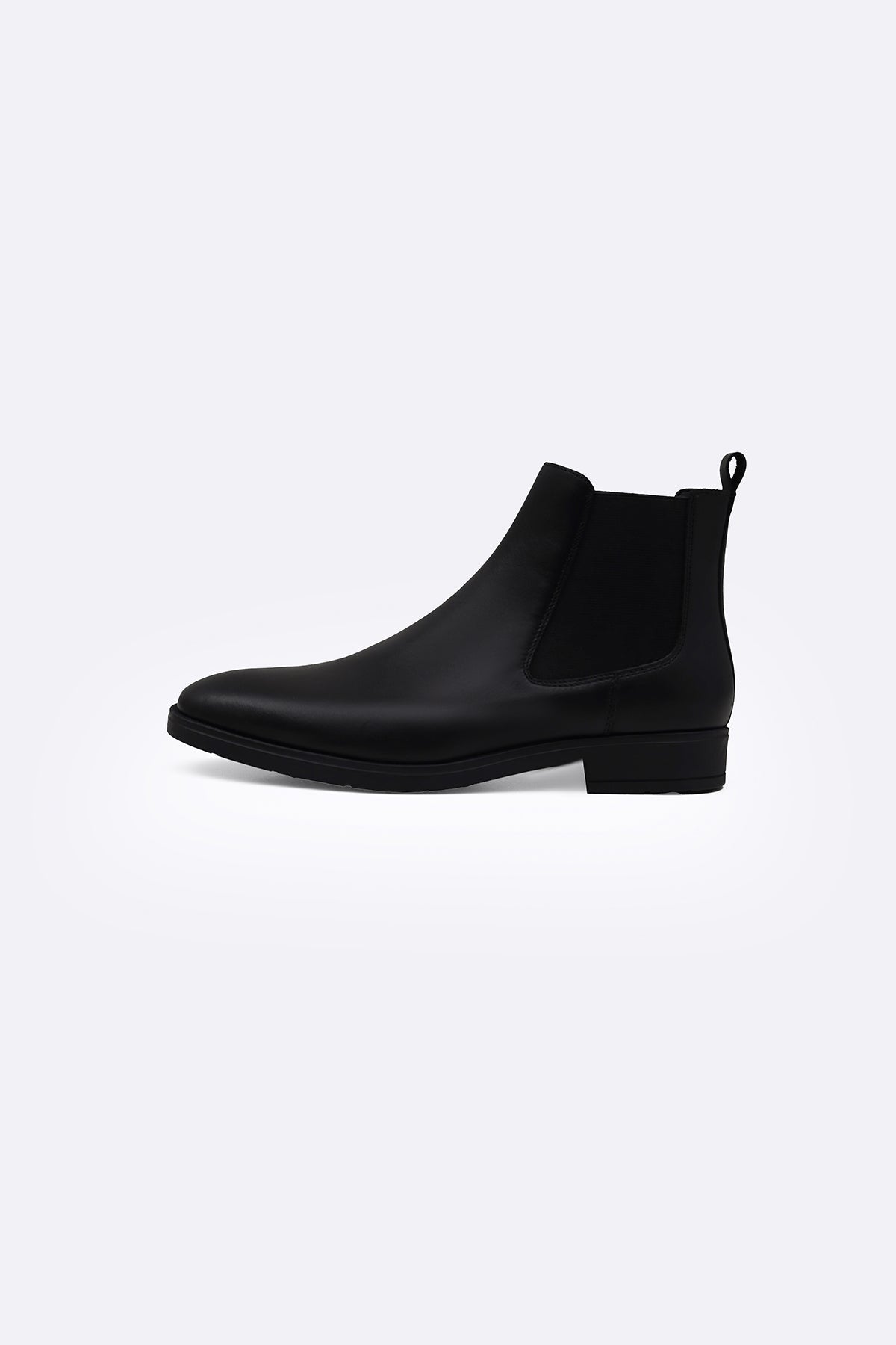 CLASSIC LEATHER CHELSEAS