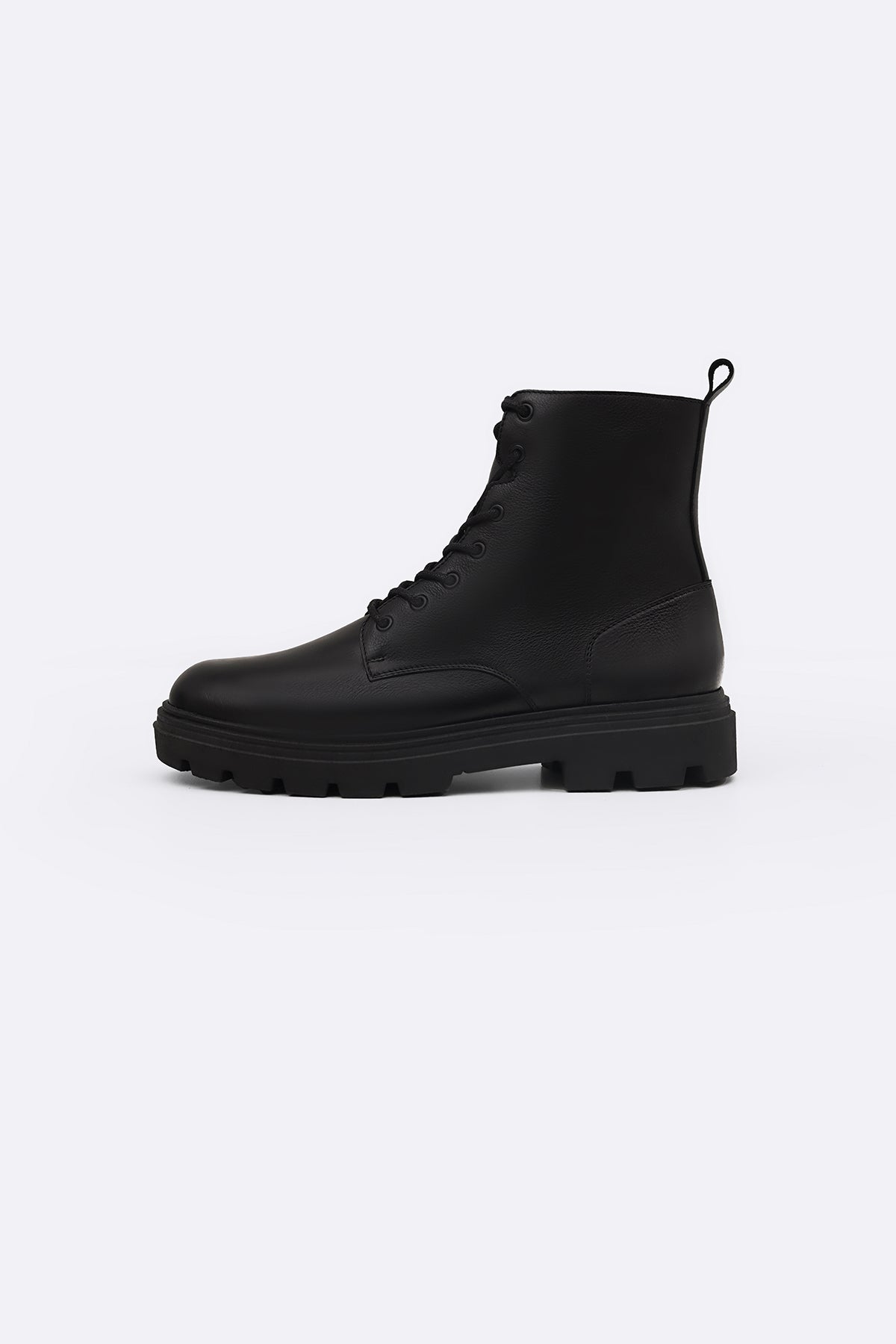 CHUNKY LEATHER BIKER BOOTS