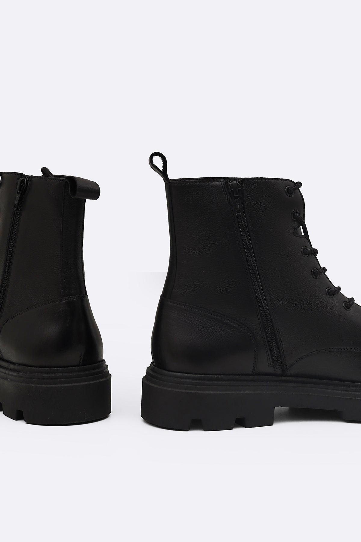 CHUNKY LEATHER BIKER BOOTS