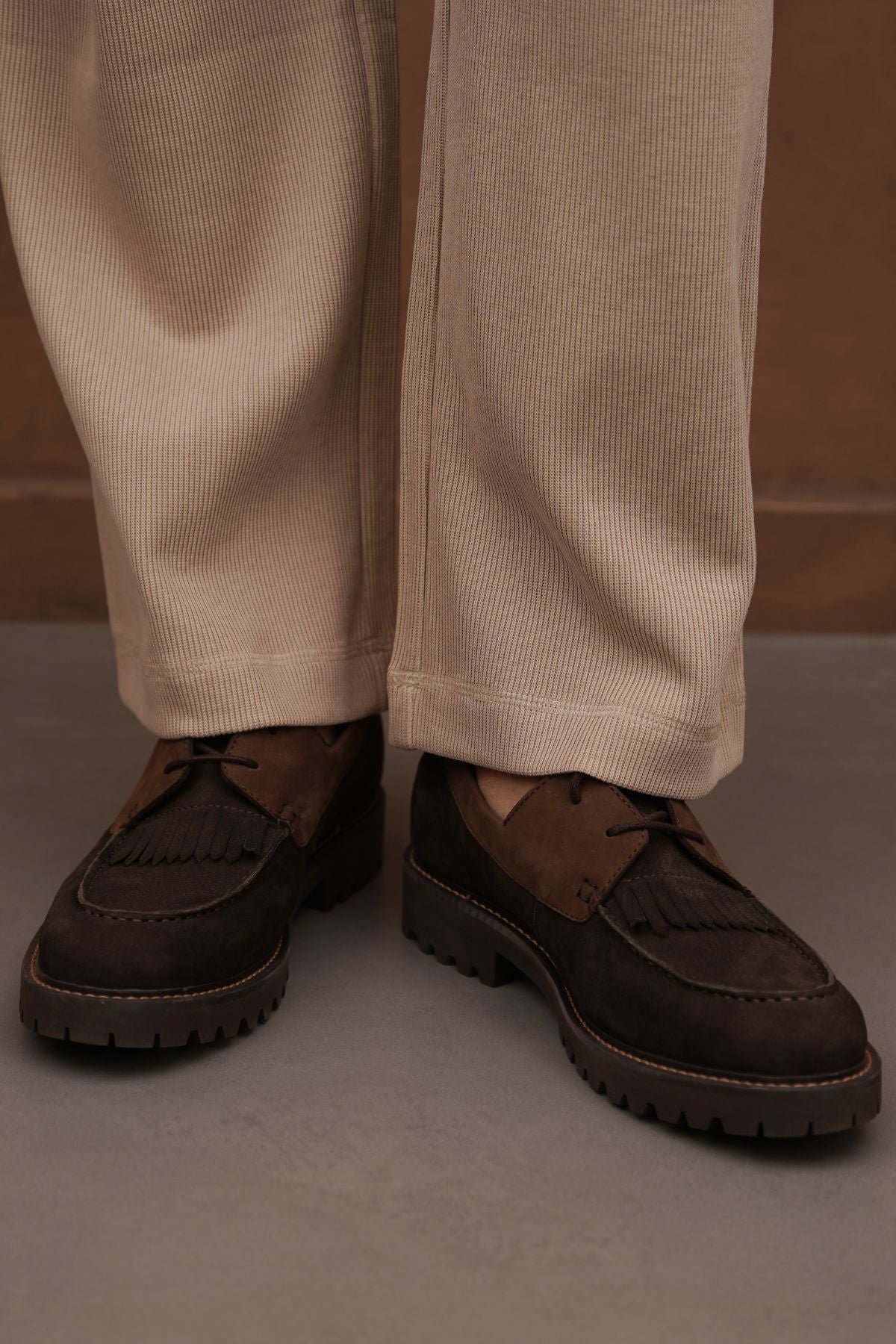 LEATHER MOC-TOE SHOES