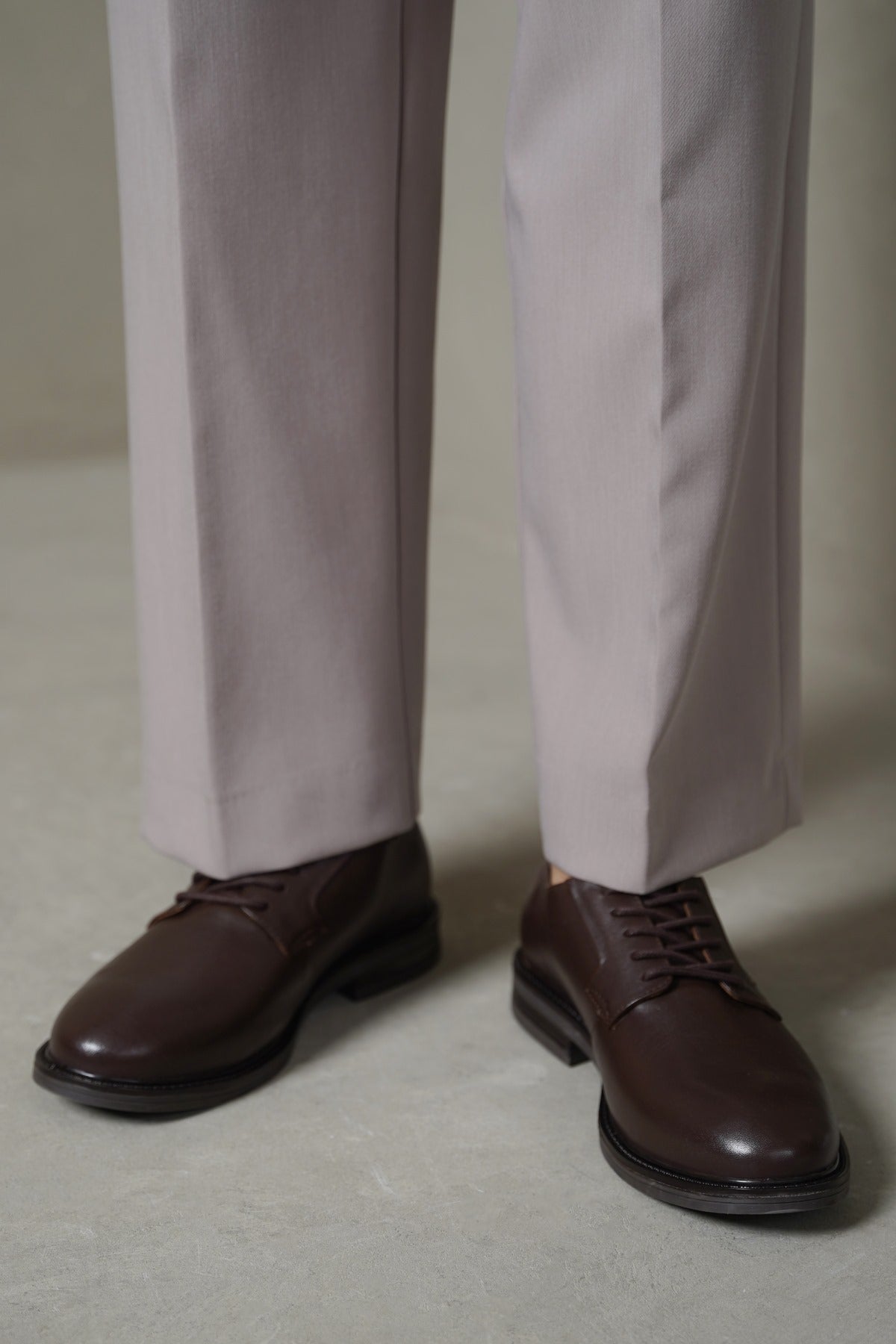 CLASSIC LEATHER DERBI SHOES