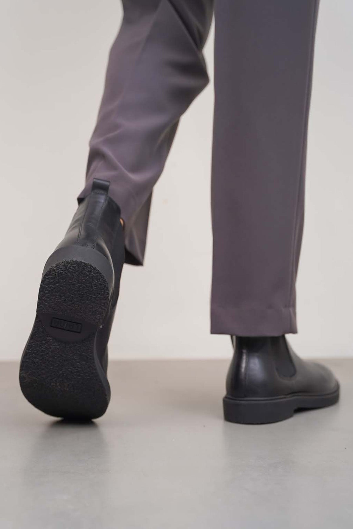 BOWIE LEATHER CHELSEAS